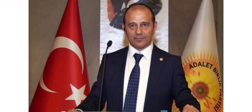 ADALET BİRLİK PARTİSİ GENEL BAŞKANI İRFAN UZUN: “ADALET HERKESE EŞİT UYGULANMALIDIR” - GÜNDEM - İnternetin Ajansı