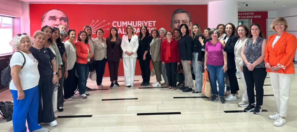 CHP ANKARA İL KADIN KOLLARI BAŞKANI AYÇA ÇAĞLAR: “DARBEYE DE KAYYIMA DA GEÇİT YOK” - GÜNDEM - İnternetin Ajansı