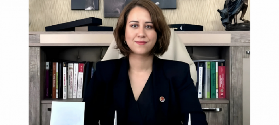 CHP Ankara İl Kadın Kolları Başkanı Ayça Çağlar’dan 30 Ağustos Mesajı  “Kadınların ve Erkeklerin Omuz Omuza Verdiği Bir Zafer” - GÜNDEM - İnternetin Ajansı