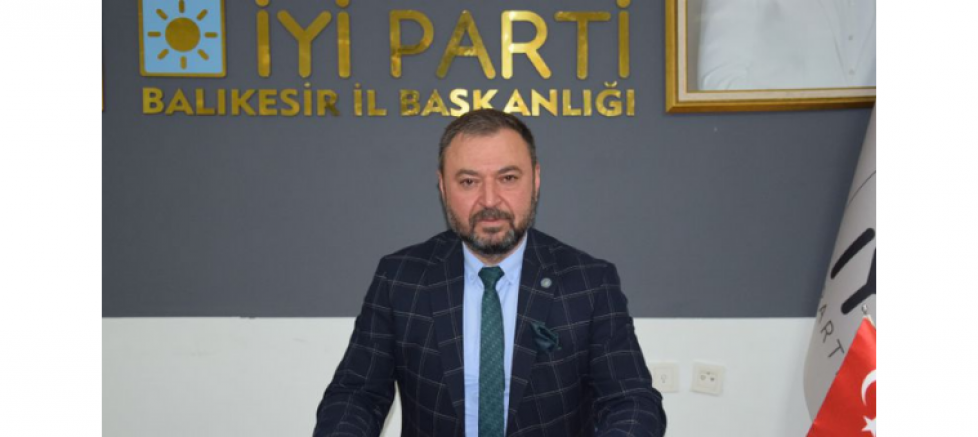 Hasan Fehmi Yörük: “Cumhuriyet, Türk Milletinin Asil Duruşunun ve Bağımsızlık İradesinin Ebedi Sembolüdür” - GÜNDEM - İnternetin Ajansı