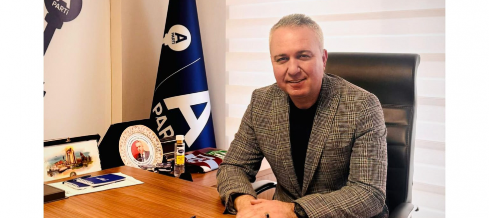 İsmail Kaya: “Emeklinin Alım Gücü Çöküyorsa, Ekonominin Başarı Hikâyesi Yazılamaz” - GÜNDEM - İnternetin Ajansı